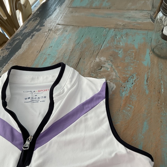 Lohla Sport brand sleeveless top - Picture 2 of 4